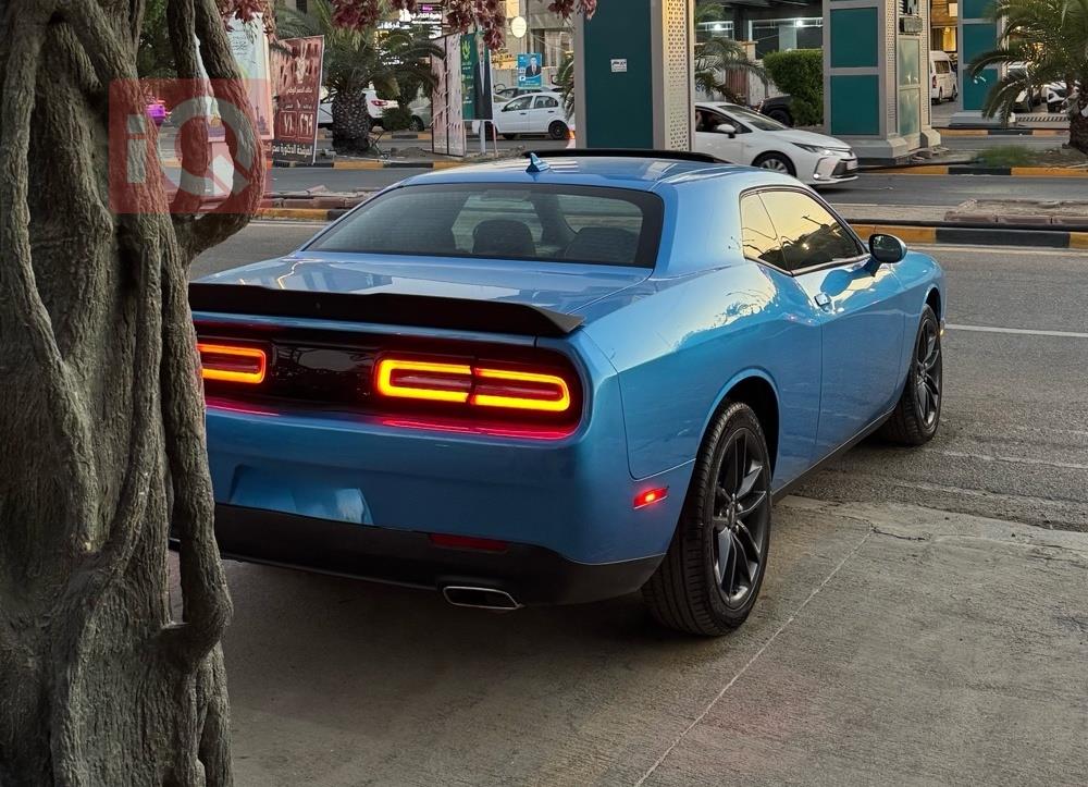 دۆج چالنجەر